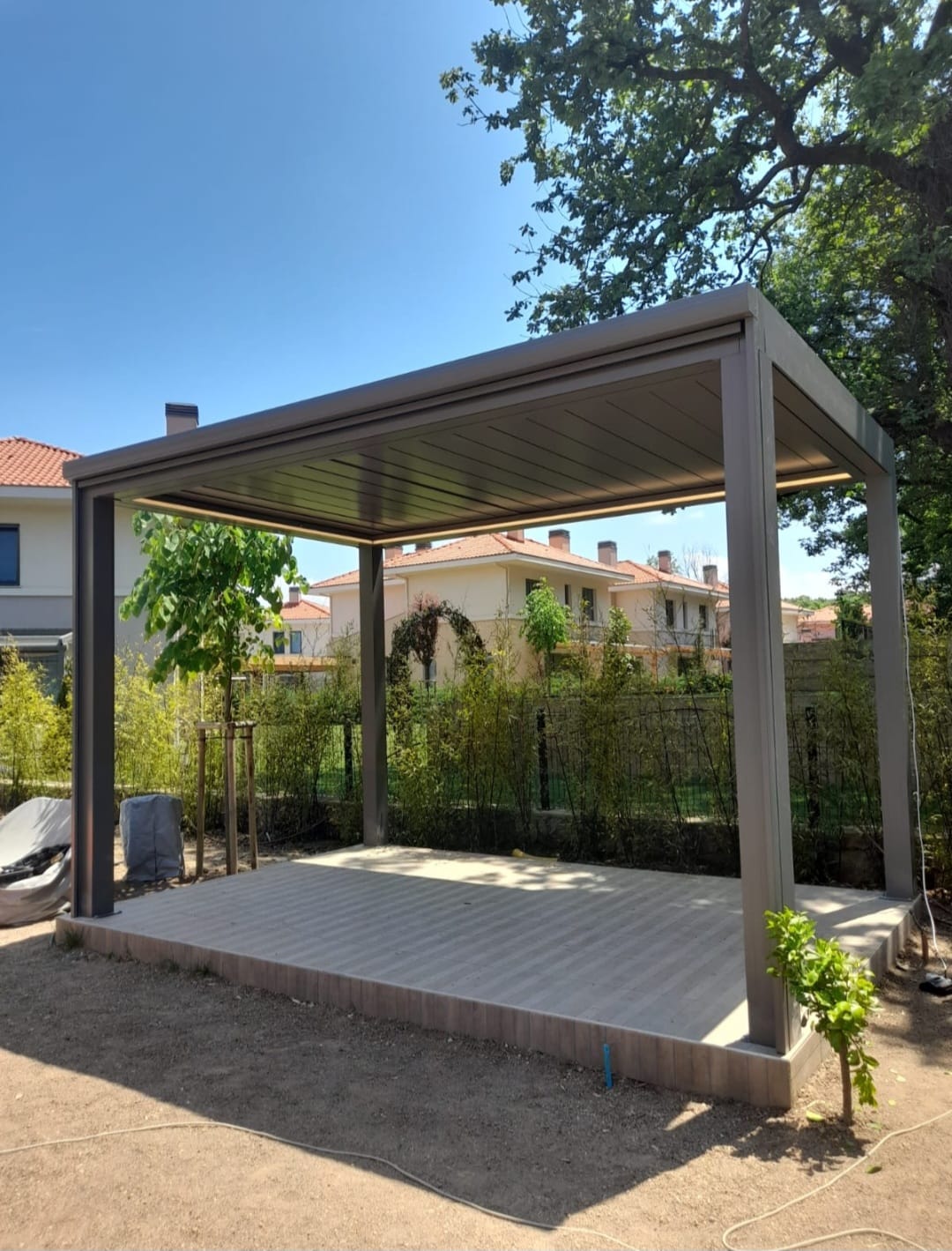 Bioclimatic Pergola